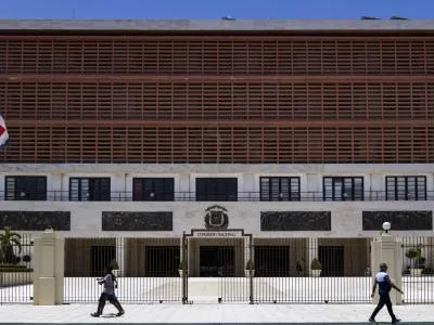 Código Penal mantiene cárcel por montajes digitales