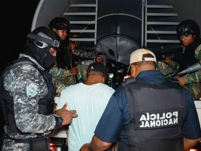 ¿¿Por qué la Policía exige un certificado médico antes de ingresar a u