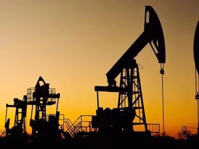 Precios del petróleo se disparan por la escalada del conflicto