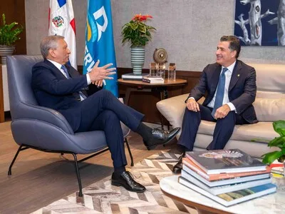 Paniagua y Aguilera conversan sobre el sistema financiero