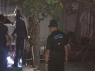 Rescatan dos hombres tras quedar inconscientes dentro de una cisterna