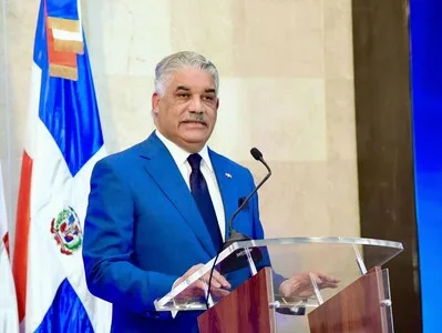 Miguel Vargas propone alianza opositora para el 2028