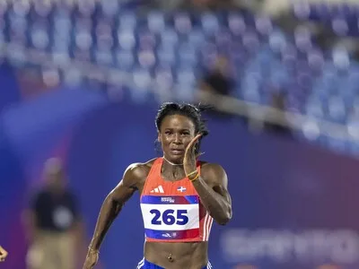 Liranyi Alonso gana 100 m en Memorial Janusza Kusocinskiego