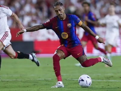 Raphinha impulsa al Barça a victoria 3-1 sobre Sevilla