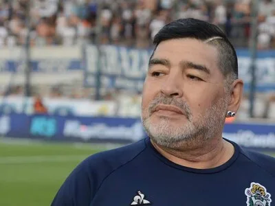 Continúan declaraciones de Luque y Forlini en juicio por Maradona