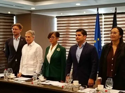 UE y Francia destinan 10 millones al transporte del Gran Santo Domingo
